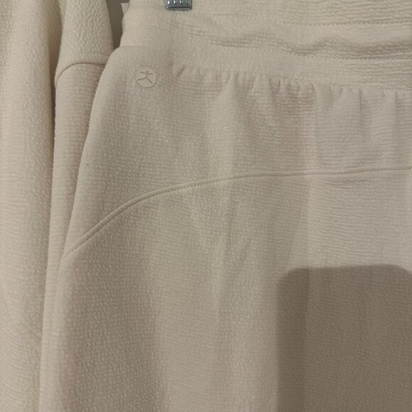 Danskin Cream Crew Neck Sweater - Picture 10 of 10